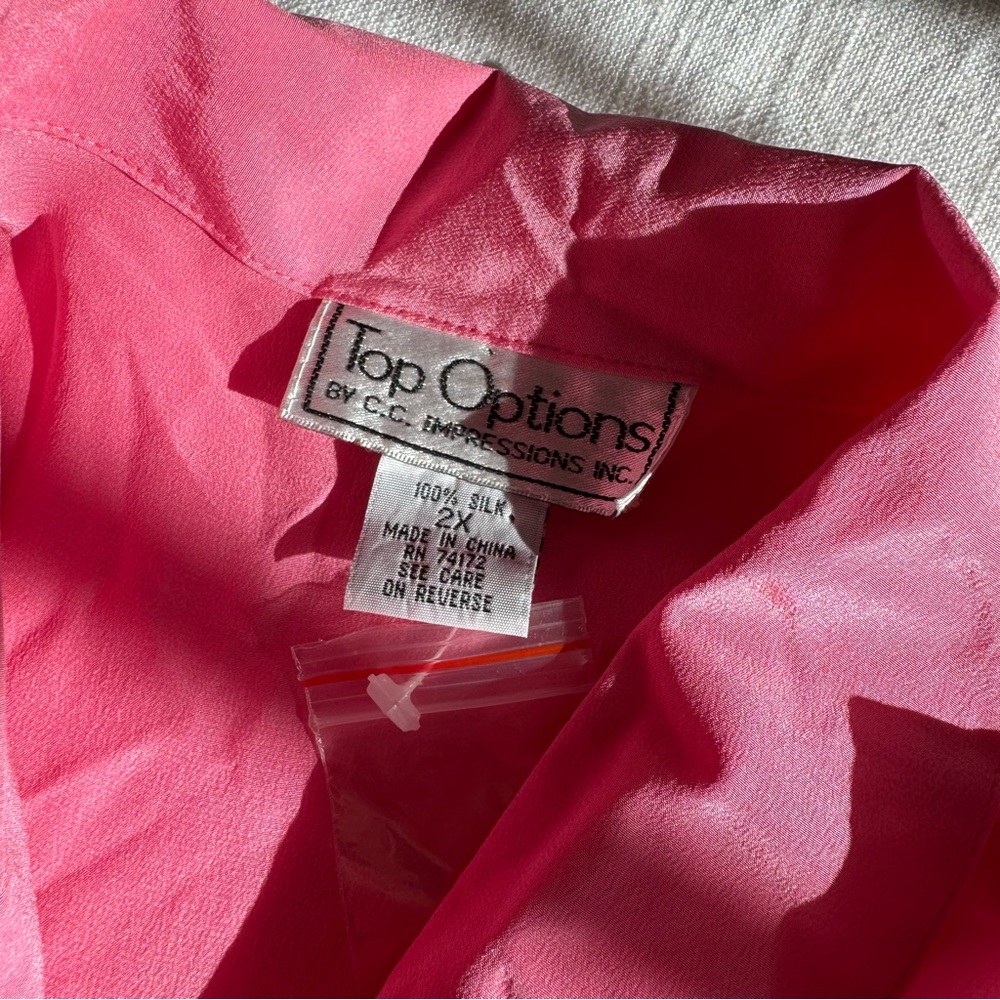 Top Options 100% silk top - Picture 3 of 4